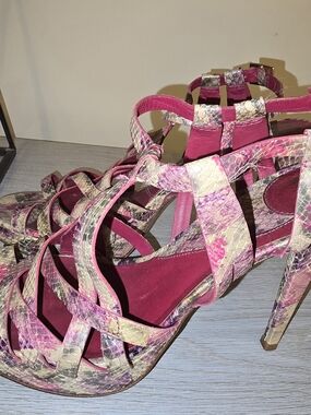 Women’s Strappy High Heel Sandals - Pink Snake Print